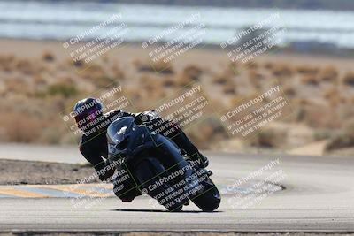 media/Dec-18-2022-SoCal Trackdays (Sun) [[8099a50955]]/Turn 7 Backside (1125am)/